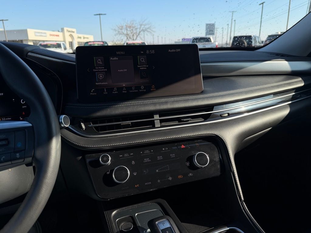 2024 INFINITI QX60 LUXE