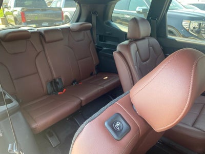 2024 Kia Telluride EX Captains Chairs-Tow Package