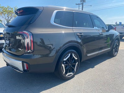 2024 Kia Telluride EX Captains Chairs-Tow Package