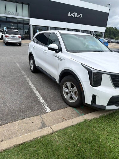 2025 Kia Sorento LX