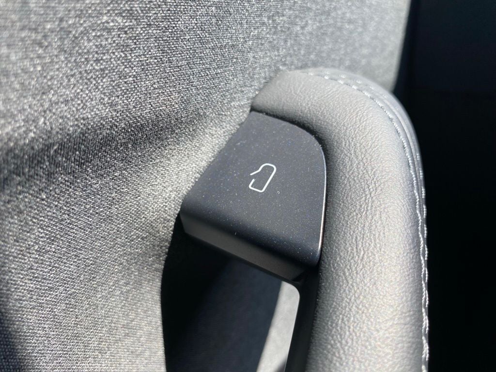 2026 Tesla Model Y Premium
