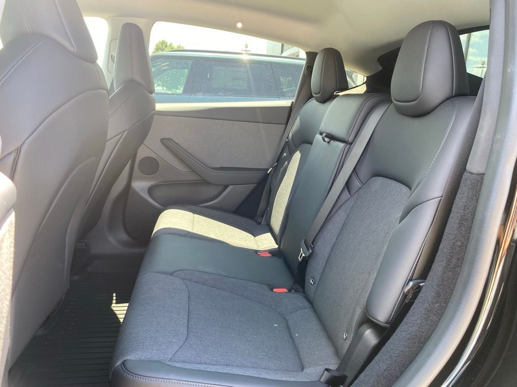 2026 Tesla Model Y Premium