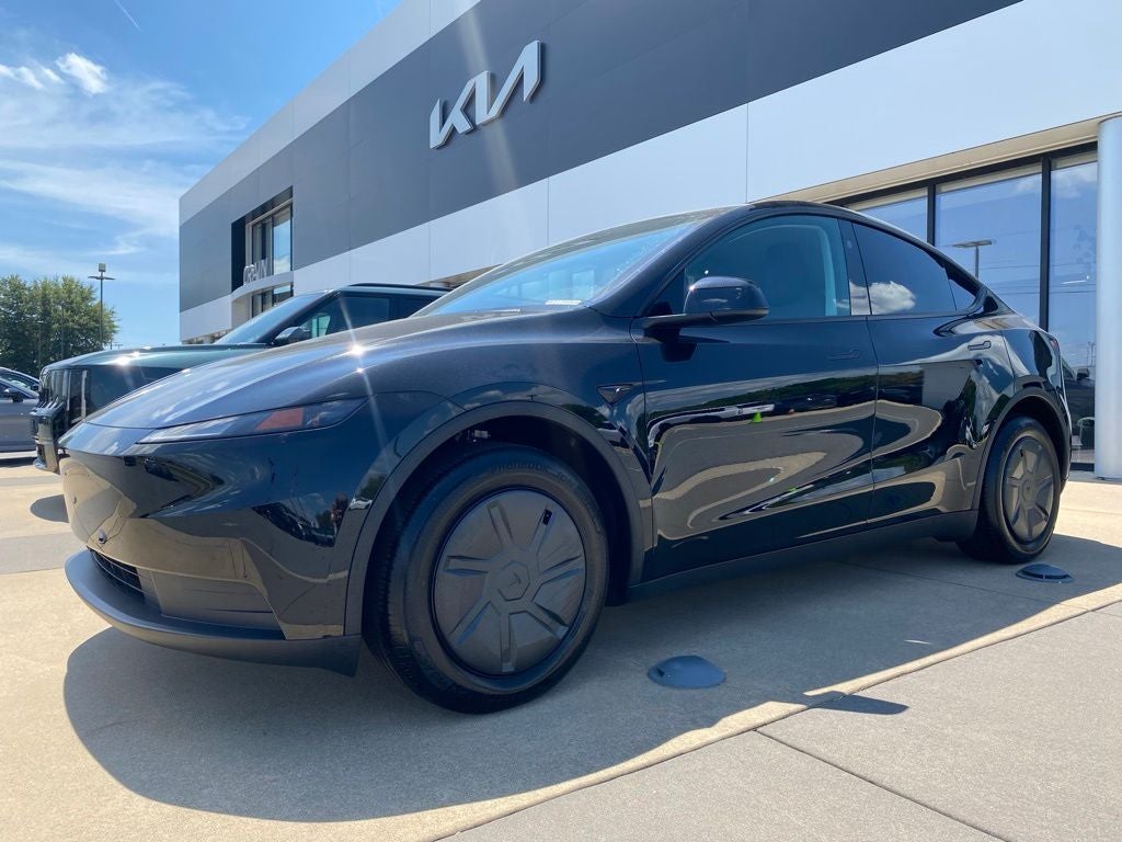 2026 Tesla Model Y Premium