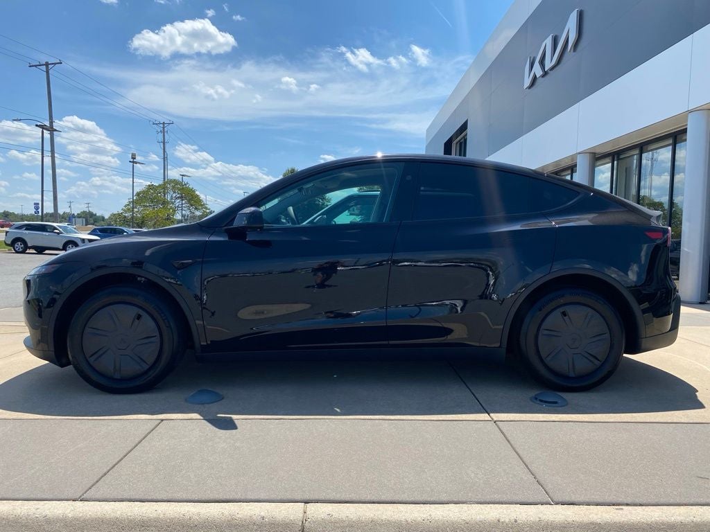 2026 Tesla Model Y Premium