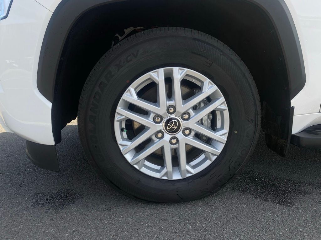 2024 Toyota Sequoia SR5