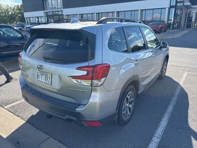 2019 Subaru Forester Premium Premium