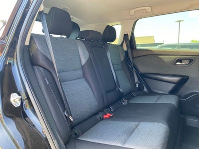 2023 Nissan Rogue SV *Clean Carfax