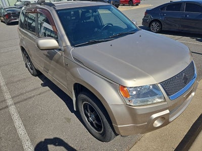 2006 Suzuki Grand Vitara Base