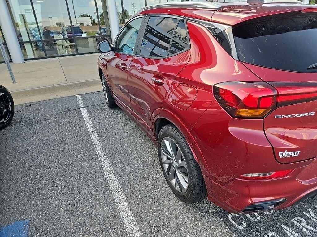 2022 Buick Encore GX Select