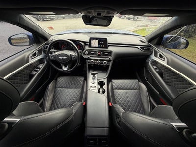 2019 Genesis G70 3.3T Design