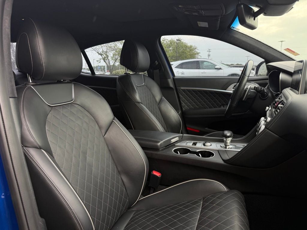 2019 Genesis G70 3.3T Design