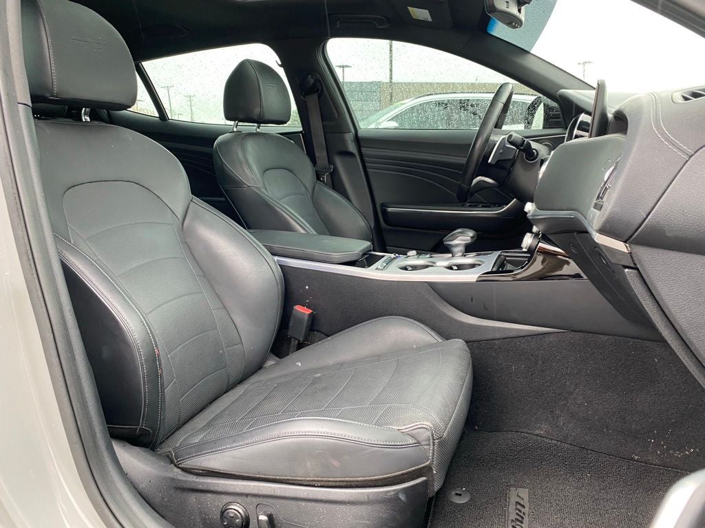 2023 Kia Stinger GT2