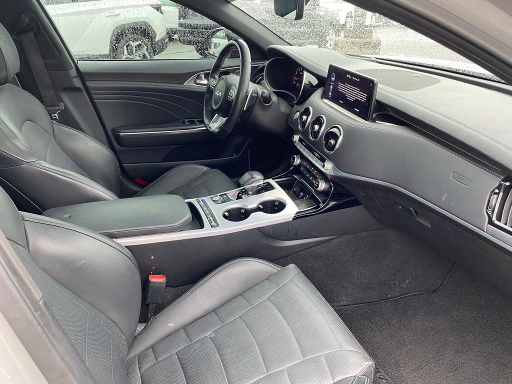 2023 Kia Stinger GT2
