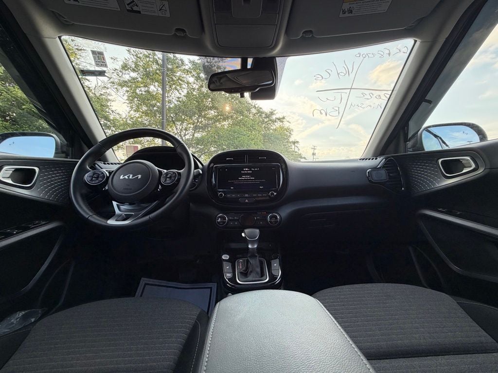 2022 Kia Soul EX