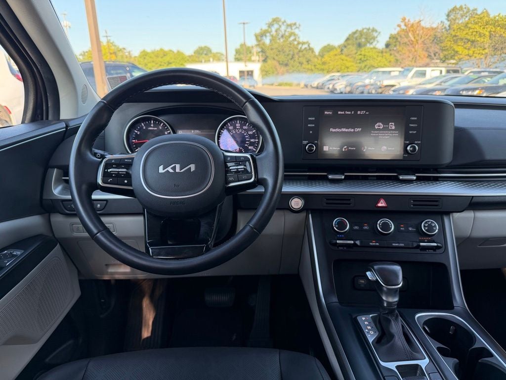 2024 Kia Carnival LX *Kia Certified Pre-Owned/8 Pasenger