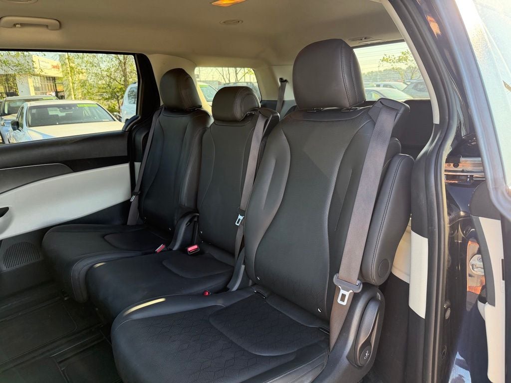 2024 Kia Carnival LX *Kia Certified Pre-Owned/8 Pasenger