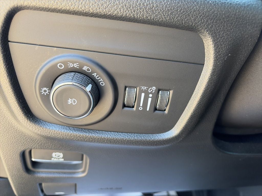 2024 Jeep Grand Cherokee L Limited CLEAN CARFAX 1-OWNER