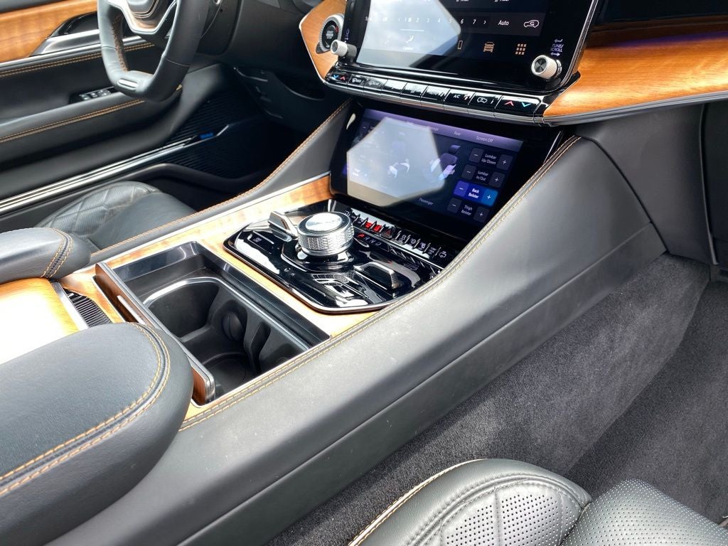 2024 Jeep Grand Wagoneer L Series III