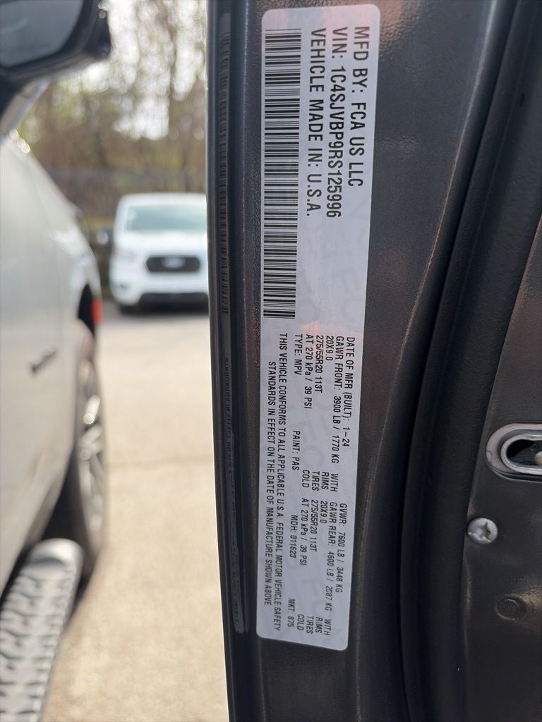 2024 Jeep Wagoneer Series II 4X4 NAPPA LEATHER, COOLED SEATS!