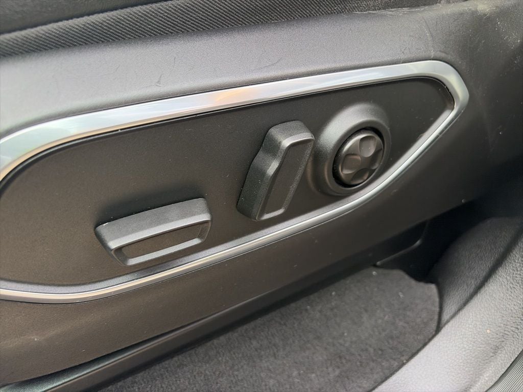 2024 Jeep Wagoneer Series II 4X4 NAPPA LEATHER, COOLED SEATS!