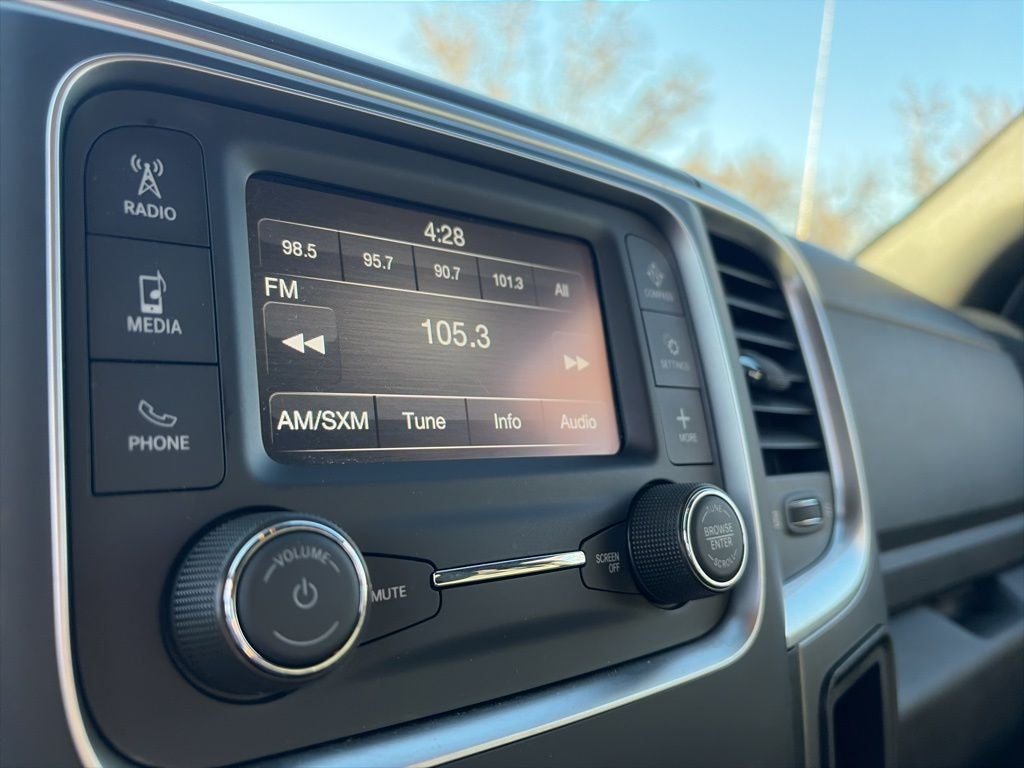 2021 RAM 1500 Classic Warlock 5.7 HEMI WARLOCK