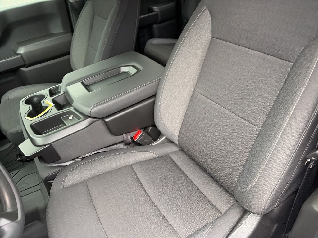 2025 Chevrolet Silverado 1500 Custom CLEAN 1 OWNER CARFAX