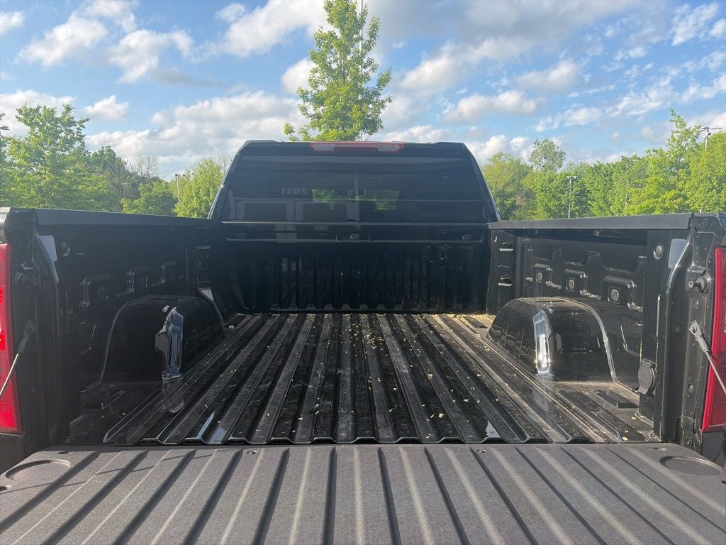 2025 Chevrolet Silverado 1500 Custom CLEAN 1 OWNER CARFAX