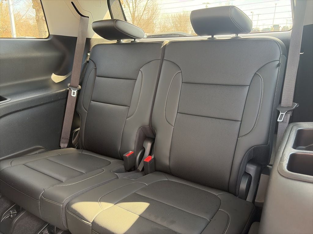 2023 GMC Acadia SLT CLEAN CARFAX