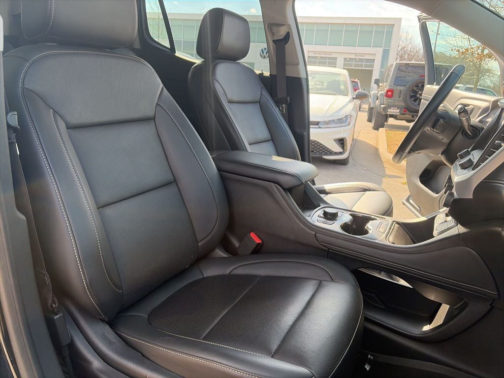 2023 GMC Acadia SLT CLEAN CARFAX