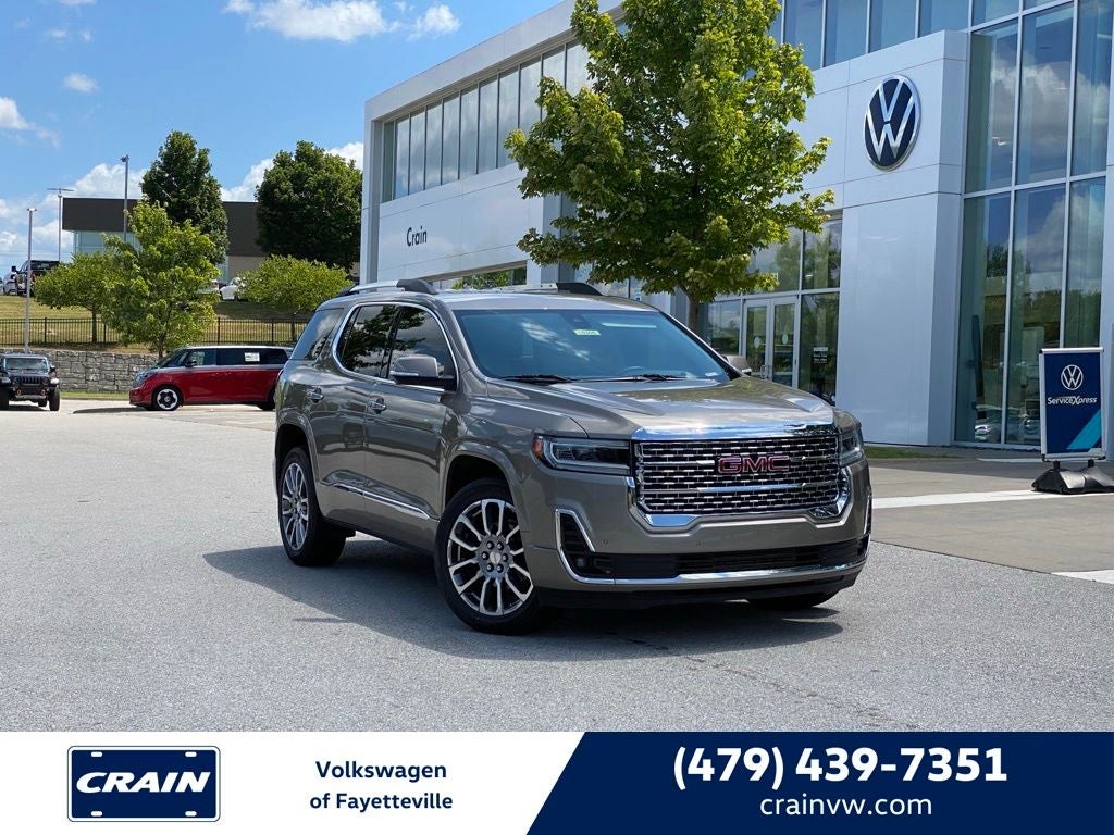 2023 GMC Acadia Denali