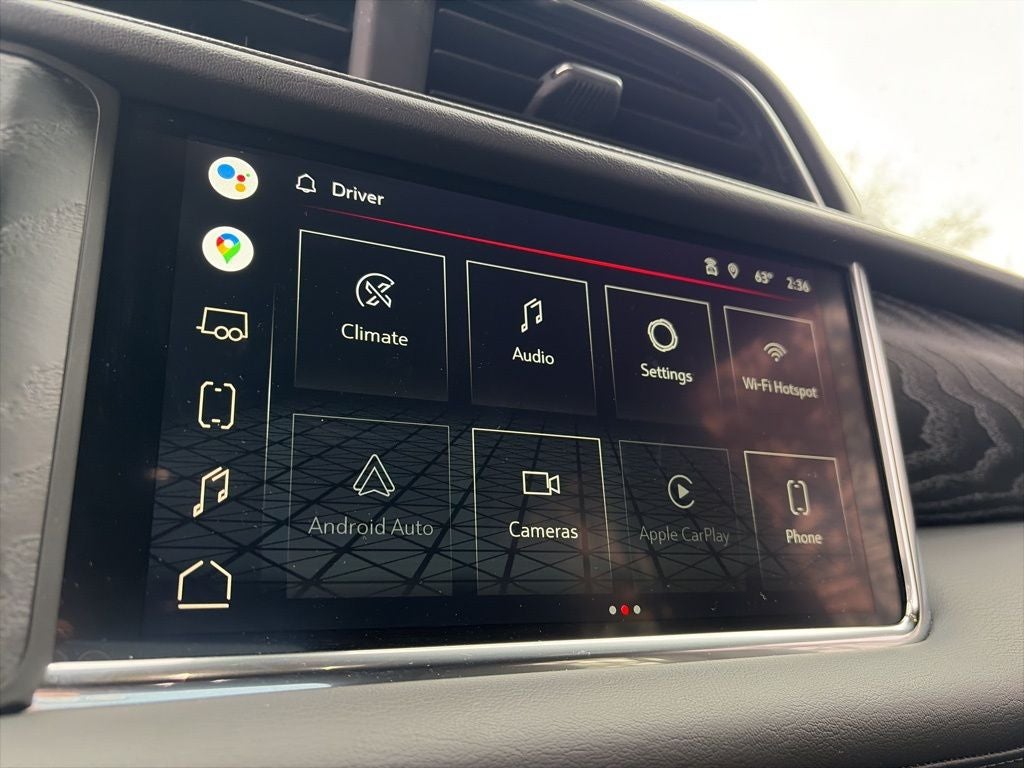 2022 GMC Yukon XL Denali AWD BLACKOUT CLEAN CARFAX