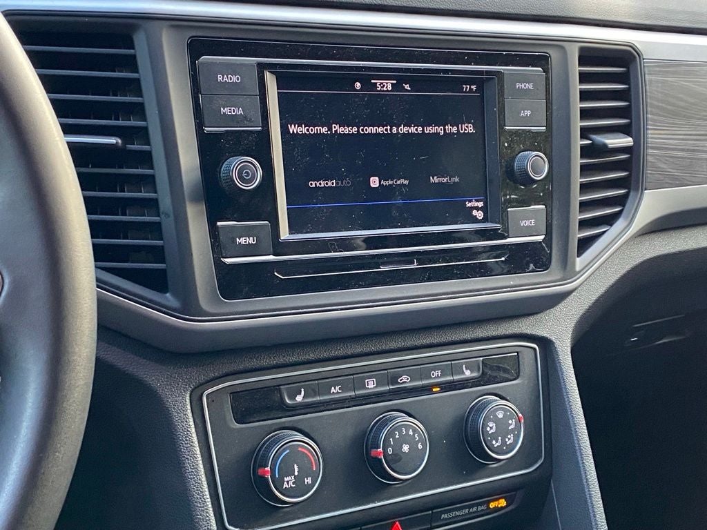 2022 Volkswagen Atlas Cross Sport 2.0T SE