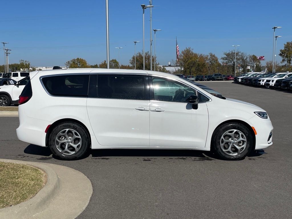 2024 Chrysler Pacifica Limited