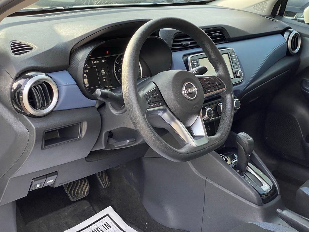 2024 Nissan Versa 1.6 SV CLEAN 1 OWNER CARFAX