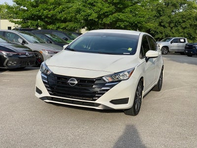2024 Nissan Versa 1.6 SV CLEAN 1 OWNER CARFAX