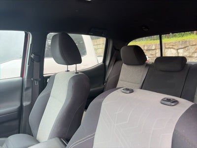 2022 Toyota Tacoma TRD Off-Road V6