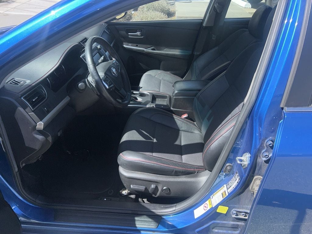 2017 Toyota Camry SE