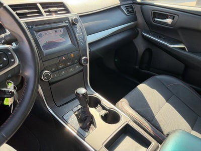 2017 Toyota Camry SE CLEAN CARFAX AND GOOD SVC RECORDS