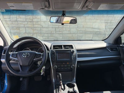 2017 Toyota Camry SE CLEAN CARFAX AND GOOD SVC RECORDS