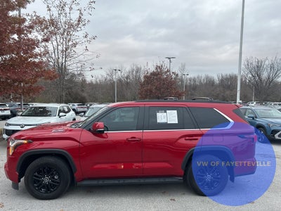 2024 Toyota Sequoia SR5 LEATHER ROOF 4x4 8 Passenger, 1 OWNER CLEAN CARFAX