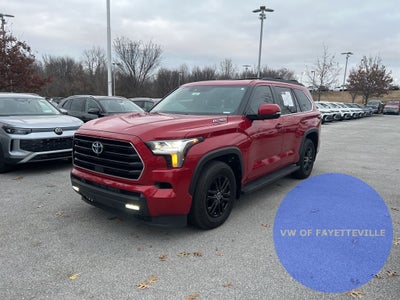 2024 Toyota Sequoia SR5 LEATHER ROOF 4x4 8 Passenger, 1 OWNER CLEAN CARFAX