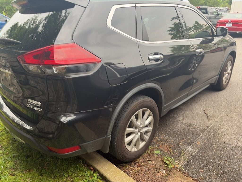 2018 Nissan Rogue SV