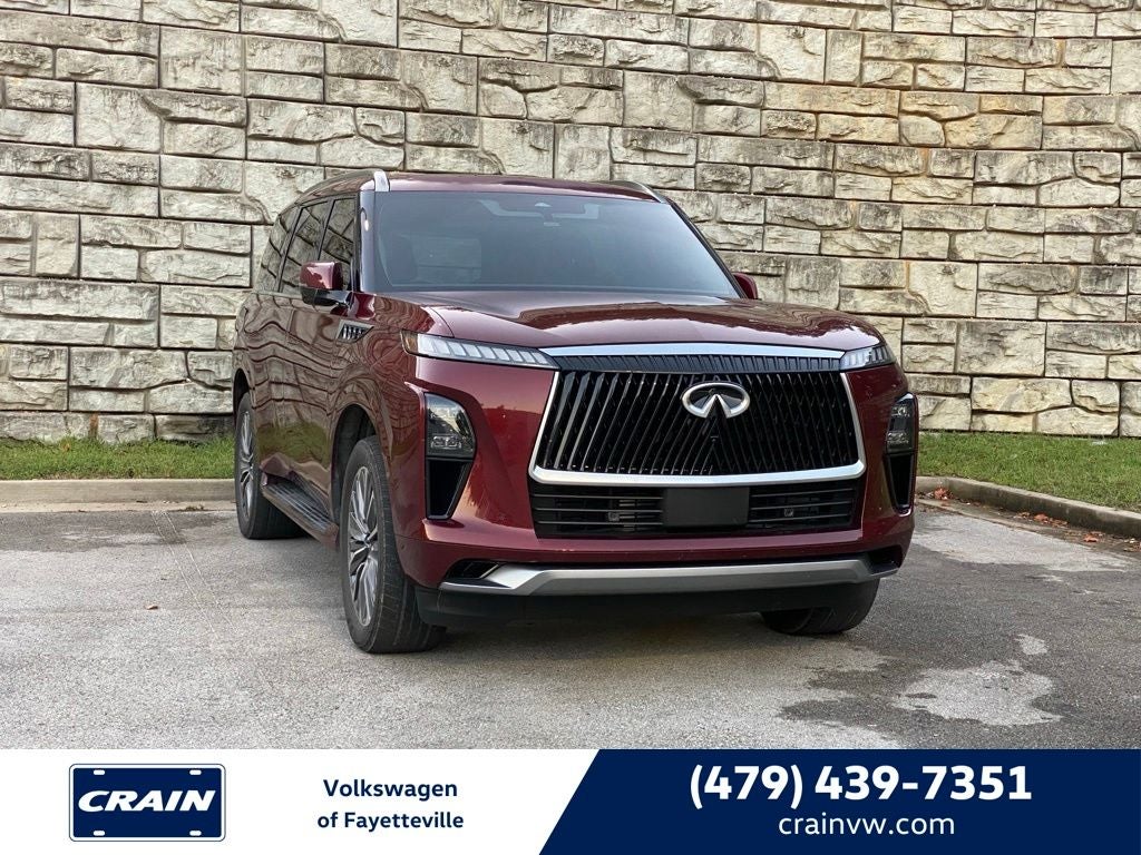 2025 INFINITI QX80 LUXE