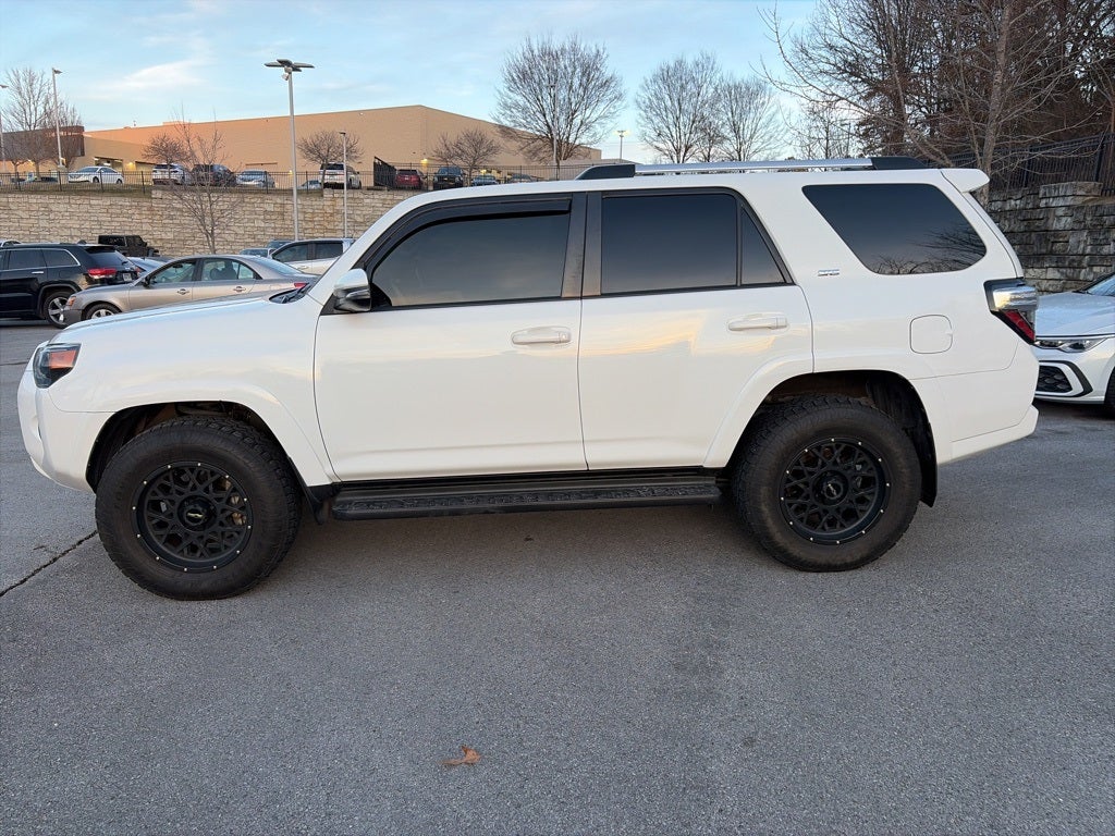 2020 Toyota 4Runner SR5 Premium 3RD ROW TAN LEATHER