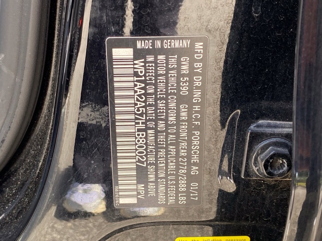 2017 Porsche Macan Base