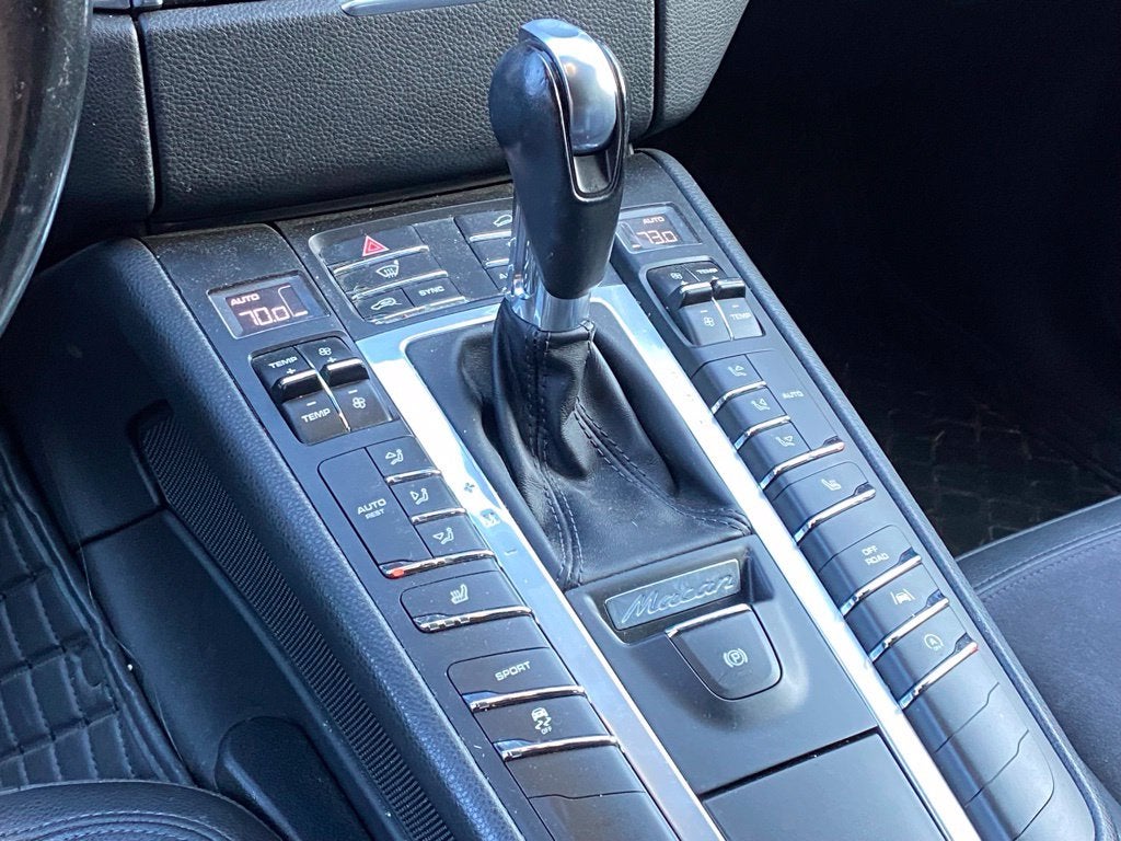 2017 Porsche Macan Base