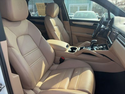 2023 Porsche Cayenne Platinum Edition CLEAN CARFAX, GREAT RECORDS