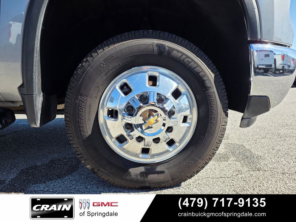 2025 Chevrolet Silverado 3500HD LTZ Gooseneck/5th Wheel Prep Package
