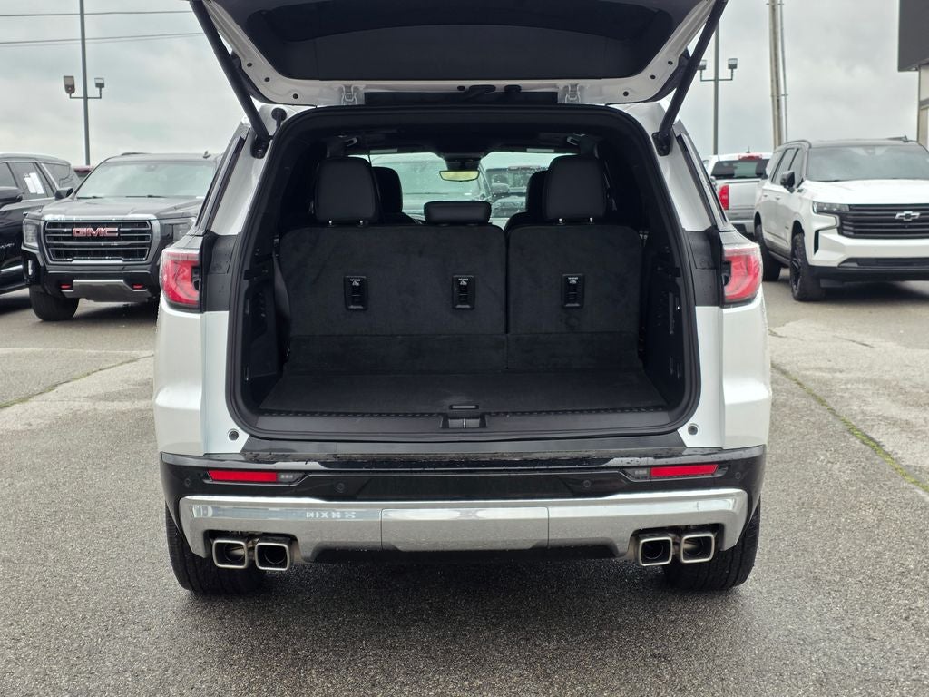 2024 GMC Acadia Denali