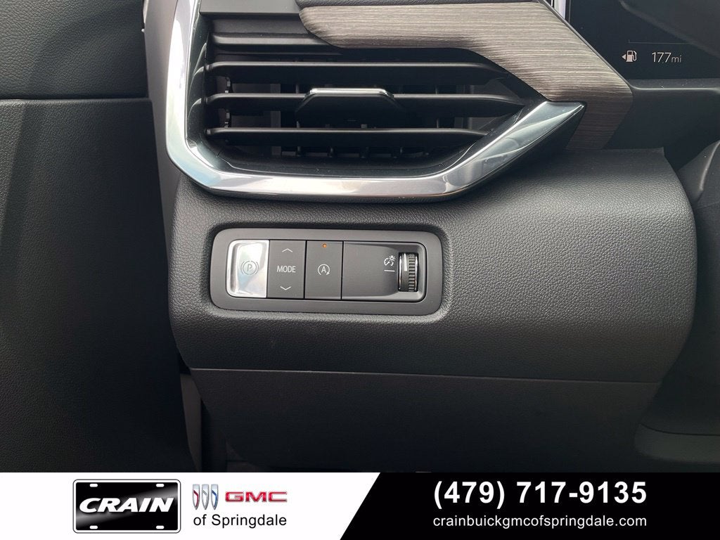 2025 GMC Acadia Denali